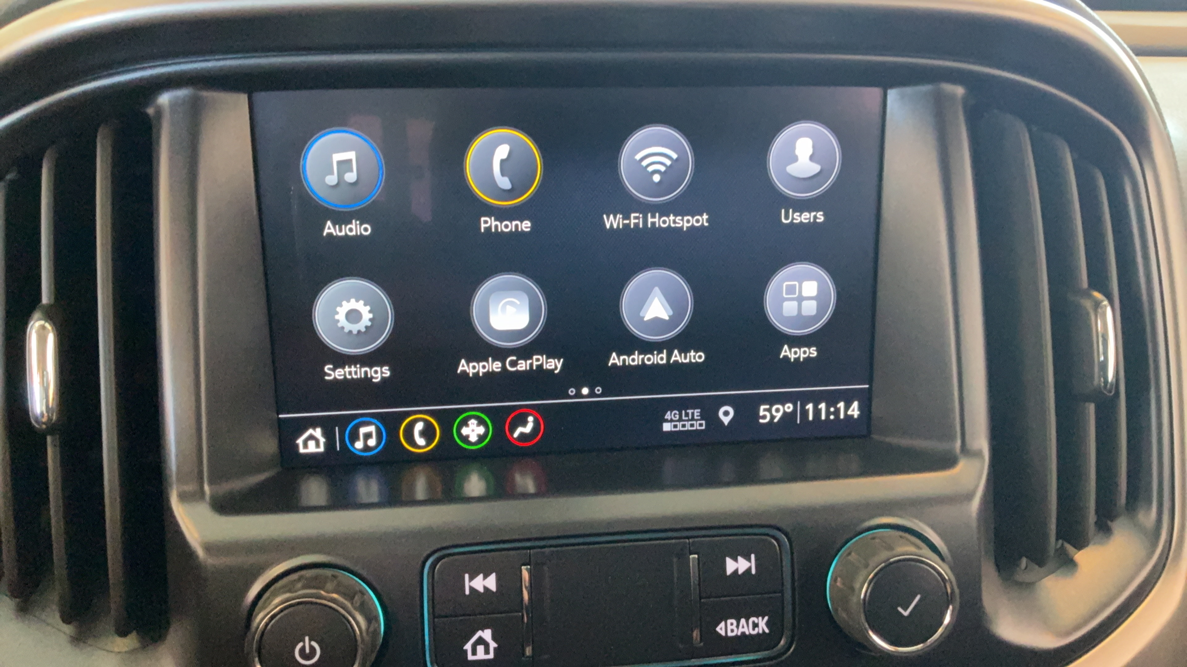 Used 2022 Chevrolet Colorado Z71 AWD/4WD image 11