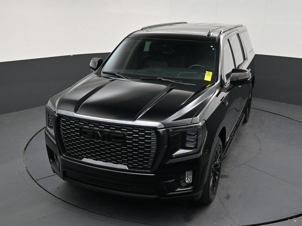 Used 2023 GMC Yukon XL Denali w/ Advanced Technology Package RWD image 19