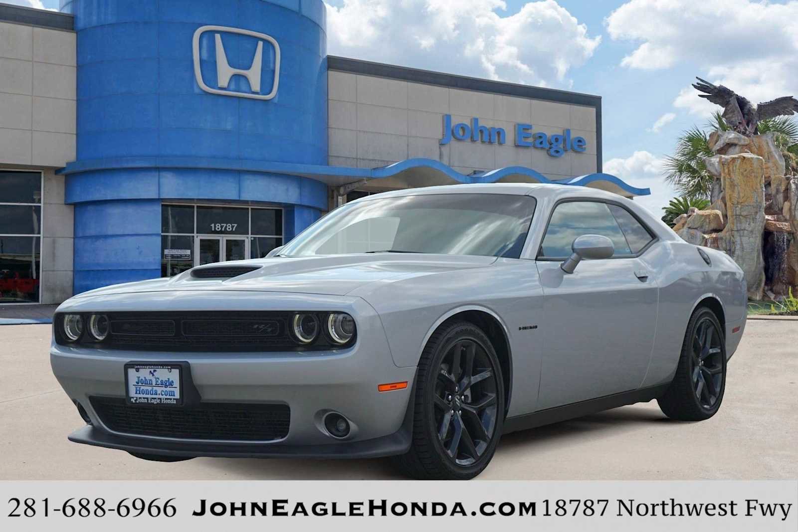 Used 2022 Dodge Challenger R/T w/ Blacktop Package image 1