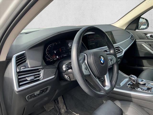 Used 2022 BMW X7 xDrive40i w/ Executive Package image 10