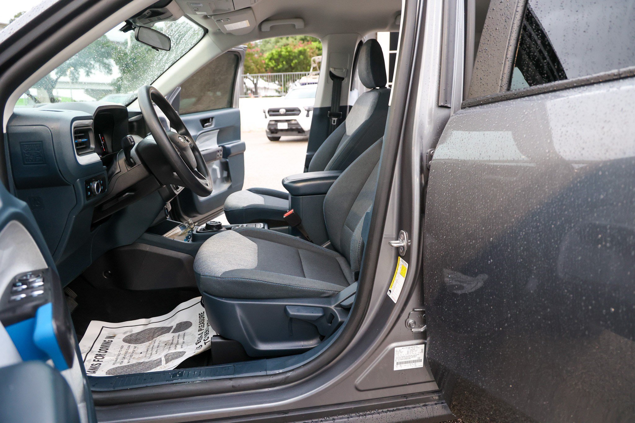 Used 2025 Ford Maverick XLT FWD image 28
