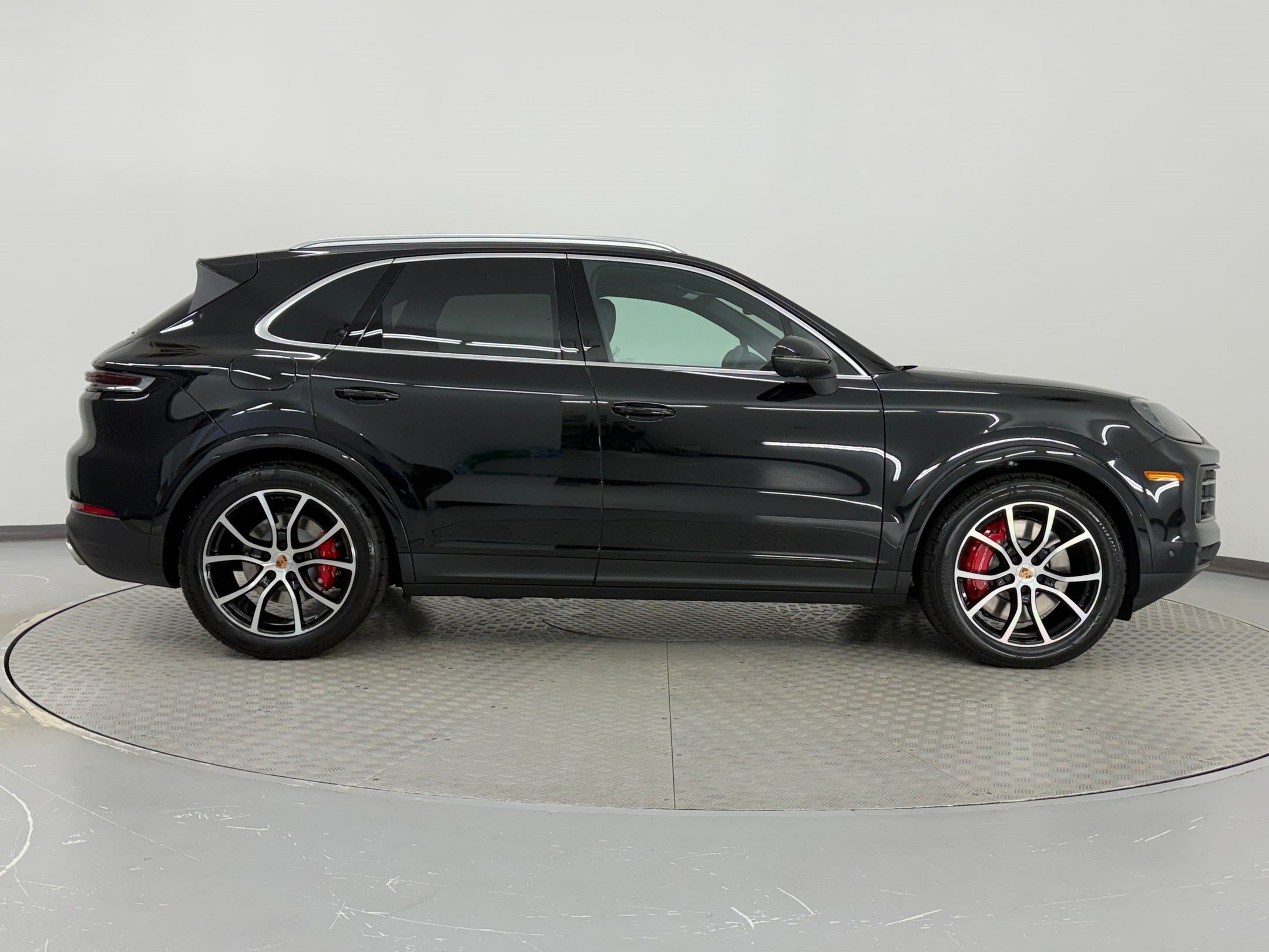 New 2026 Porsche Cayenne S AWD/4WD image 8