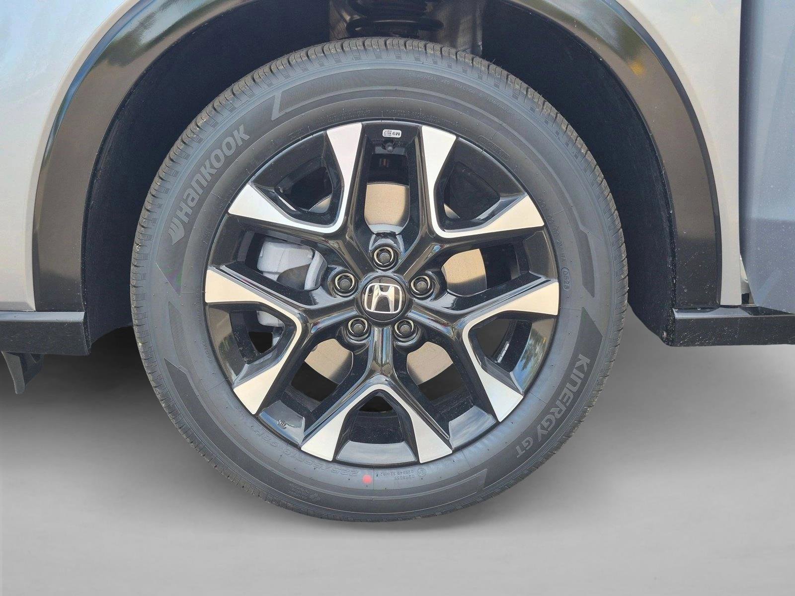 New 2026 Honda HR-V EX-L image 10