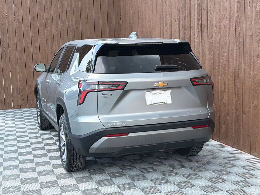 Used 2026 Chevrolet Equinox LT FWD image 15