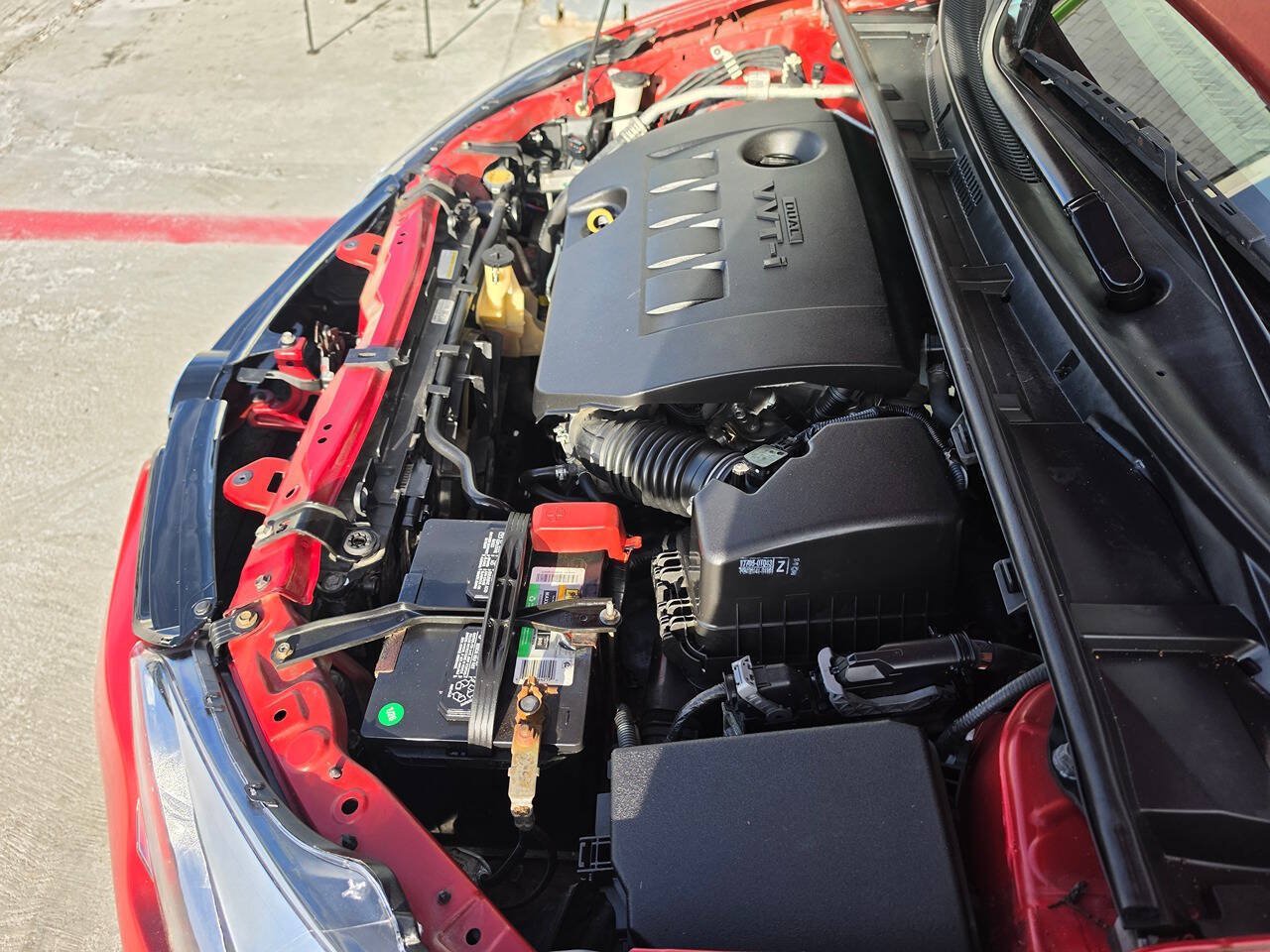 Used 2014 Toyota Corolla LE FWD image 47