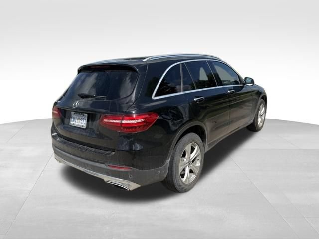 Used 2017 Mercedes-Benz GLC 300 image 3