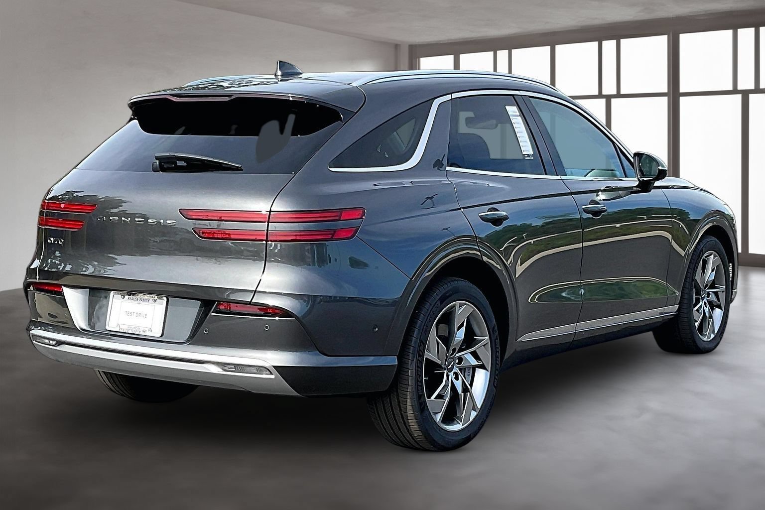 Used 2025 Genesis Electrified GV70 AWD/4WD image 6