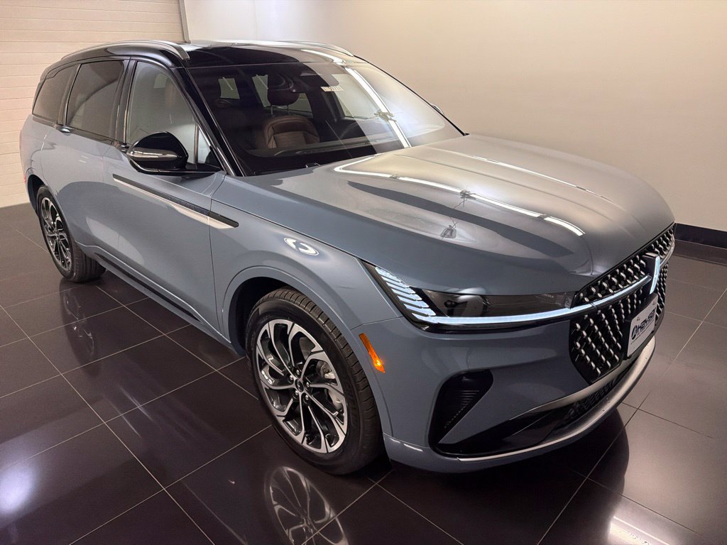 New 2026 Lincoln Nautilus Reserve AWD/4WD image 1