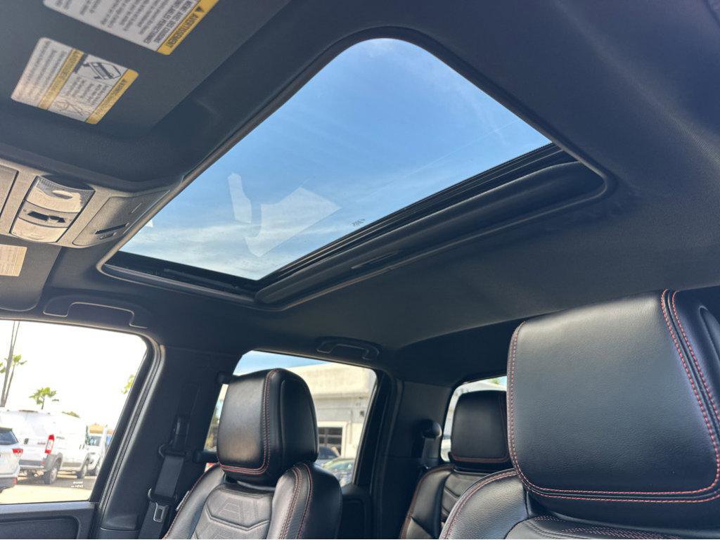 Used 2025 Nissan Frontier Pro-X w/ Pro Premium Package image 7