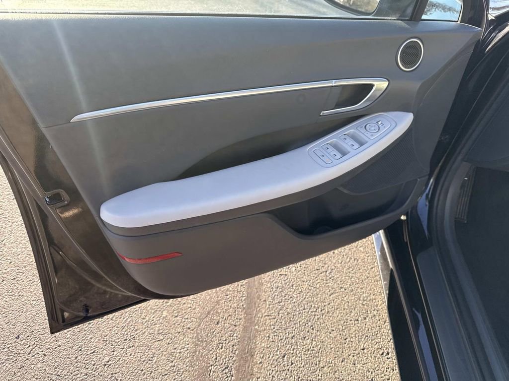 Used 2023 Hyundai Sonata SEL image 13