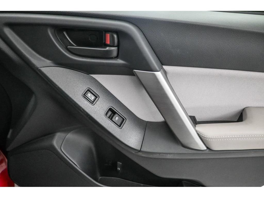 Used 2016 Subaru Forester 2.5i Premium w/ Popular Package #2 image 17