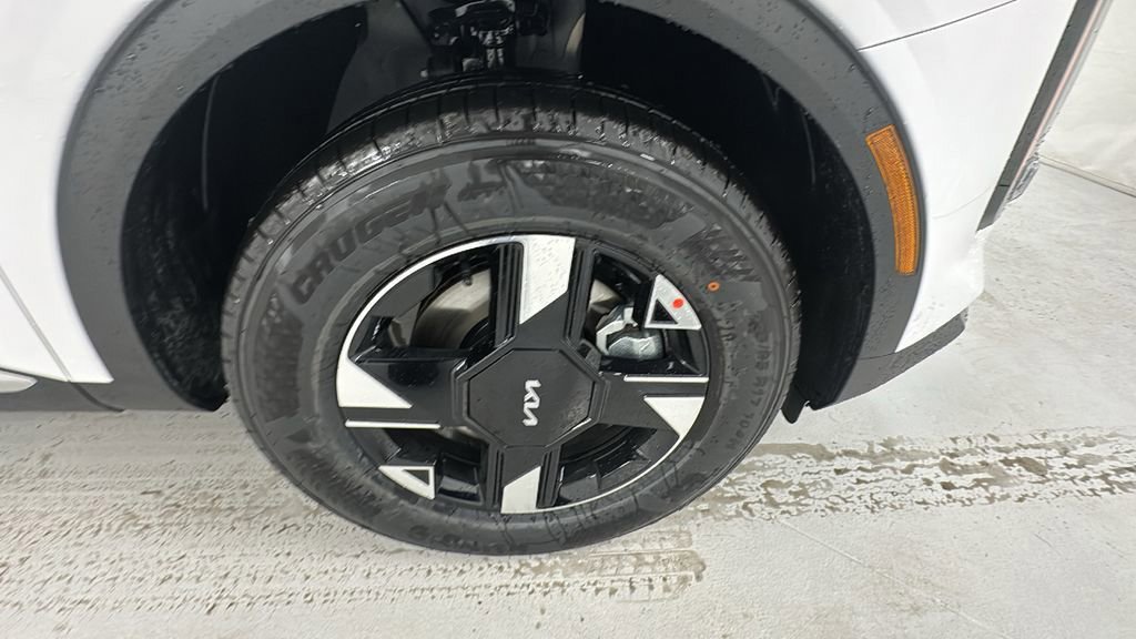 New 2026 Kia Sportage LX AWD/4WD image 9