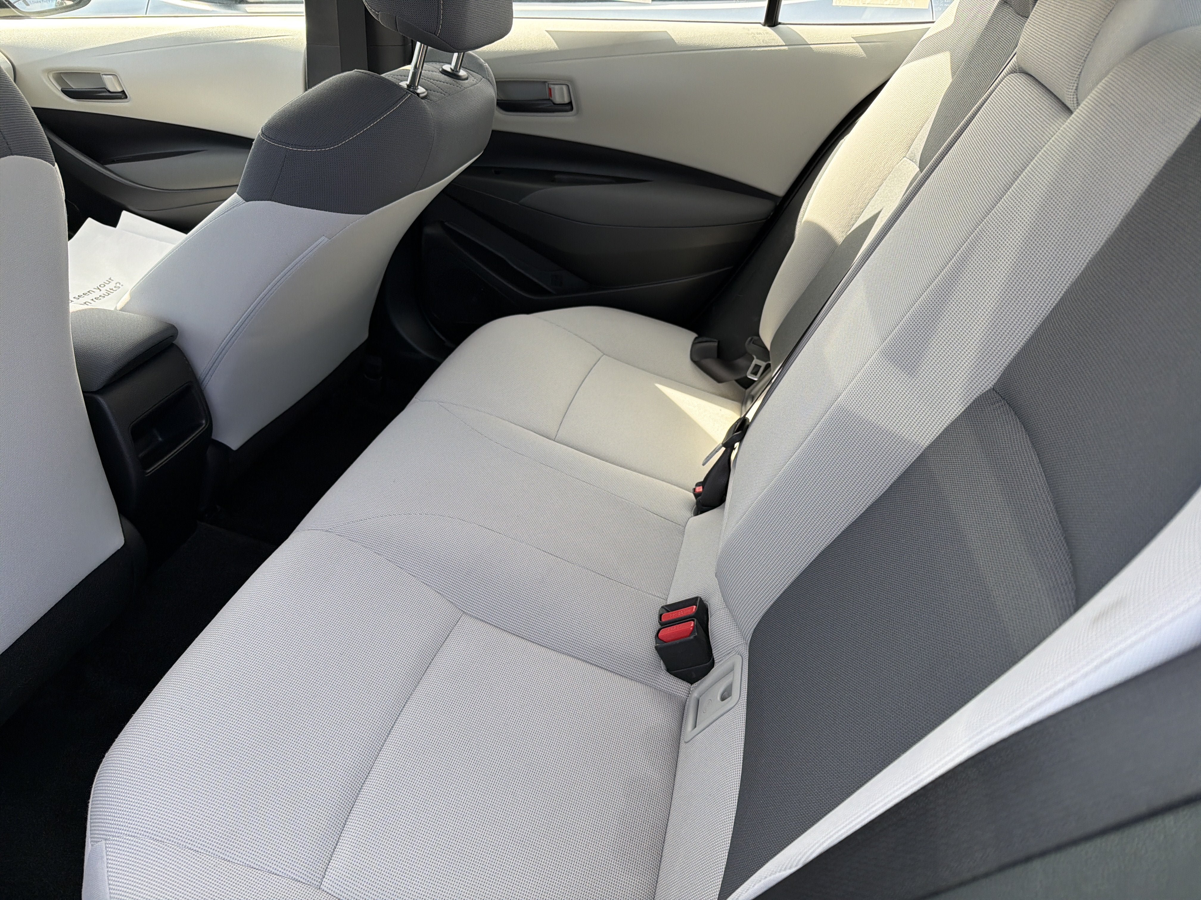 Certified 2022 Toyota Corolla LE FWD image 20