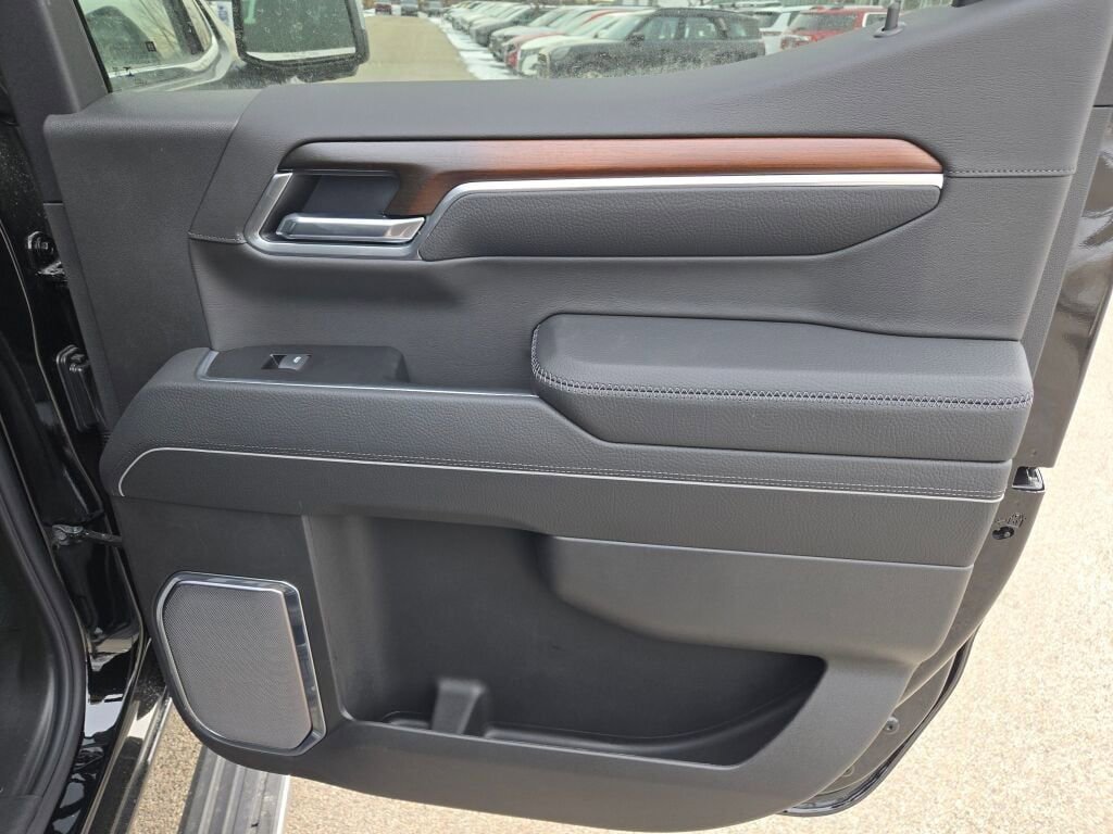 New 2026 GMC Sierra 1500 Denali image 9