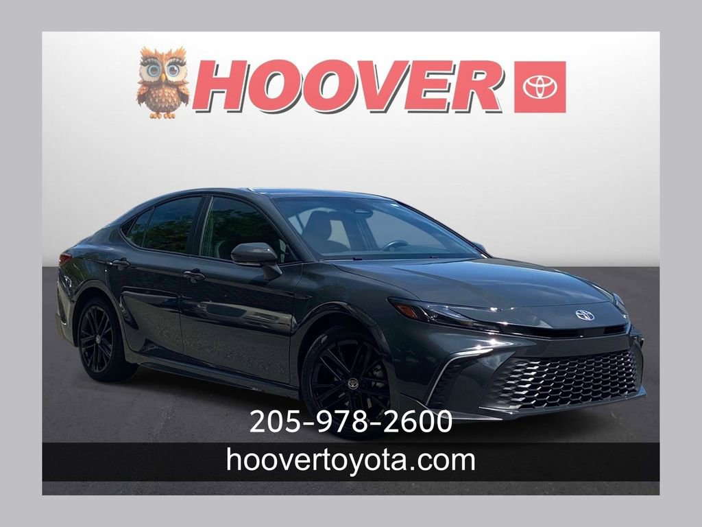 Used 2025 Toyota Camry SE w/ Multimedia Upgrade Package