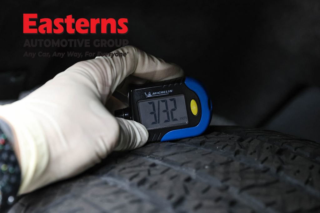 Used 2024 Chevrolet Colorado W/T image 28