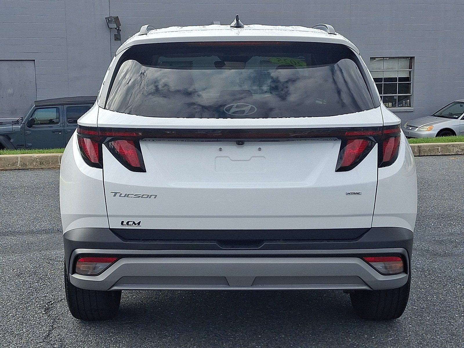 Certified 2025 Hyundai Tucson SEL AWD/4WD image 6