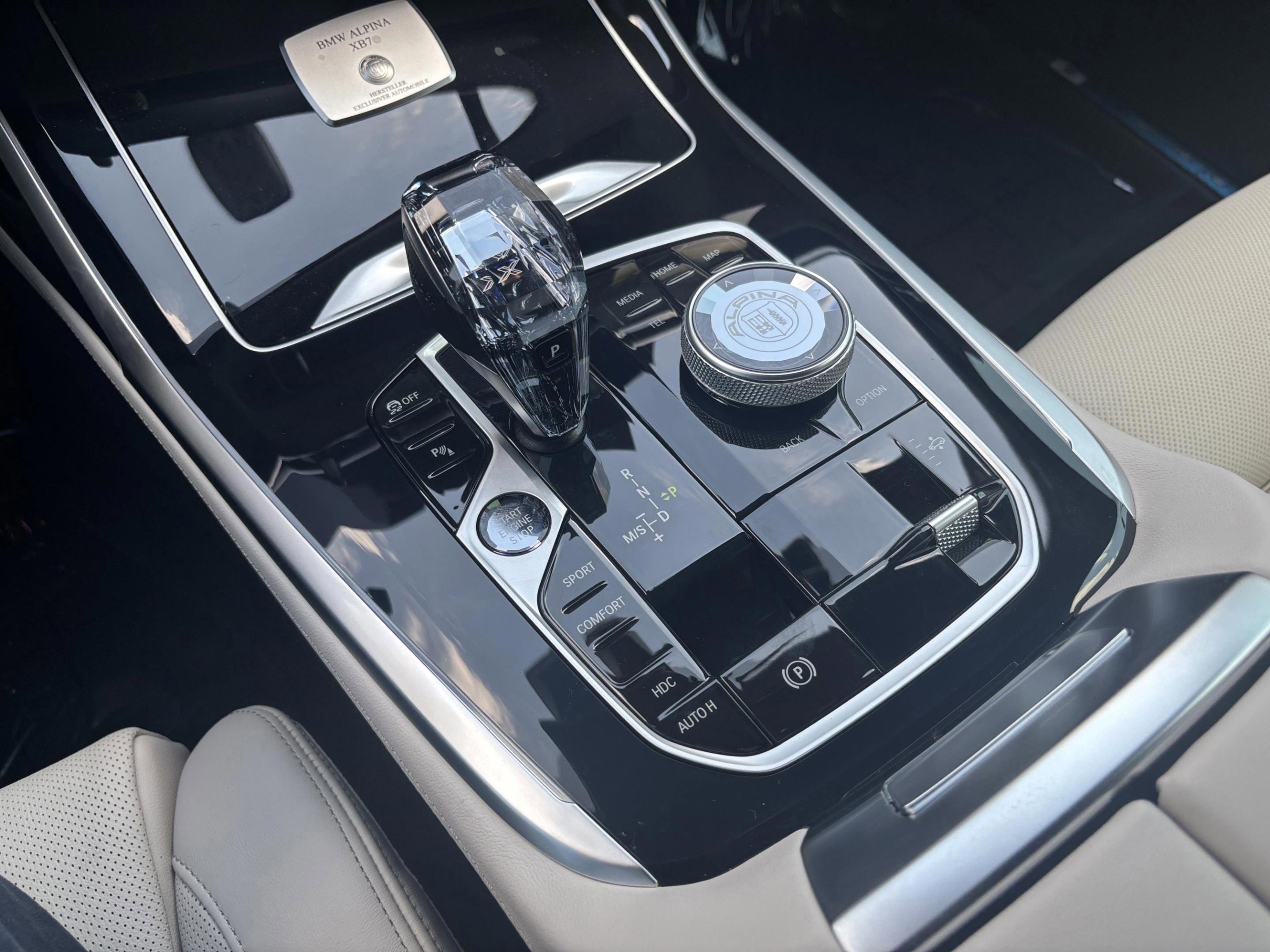 New 2026 BMW ALPINA XB7 image 13