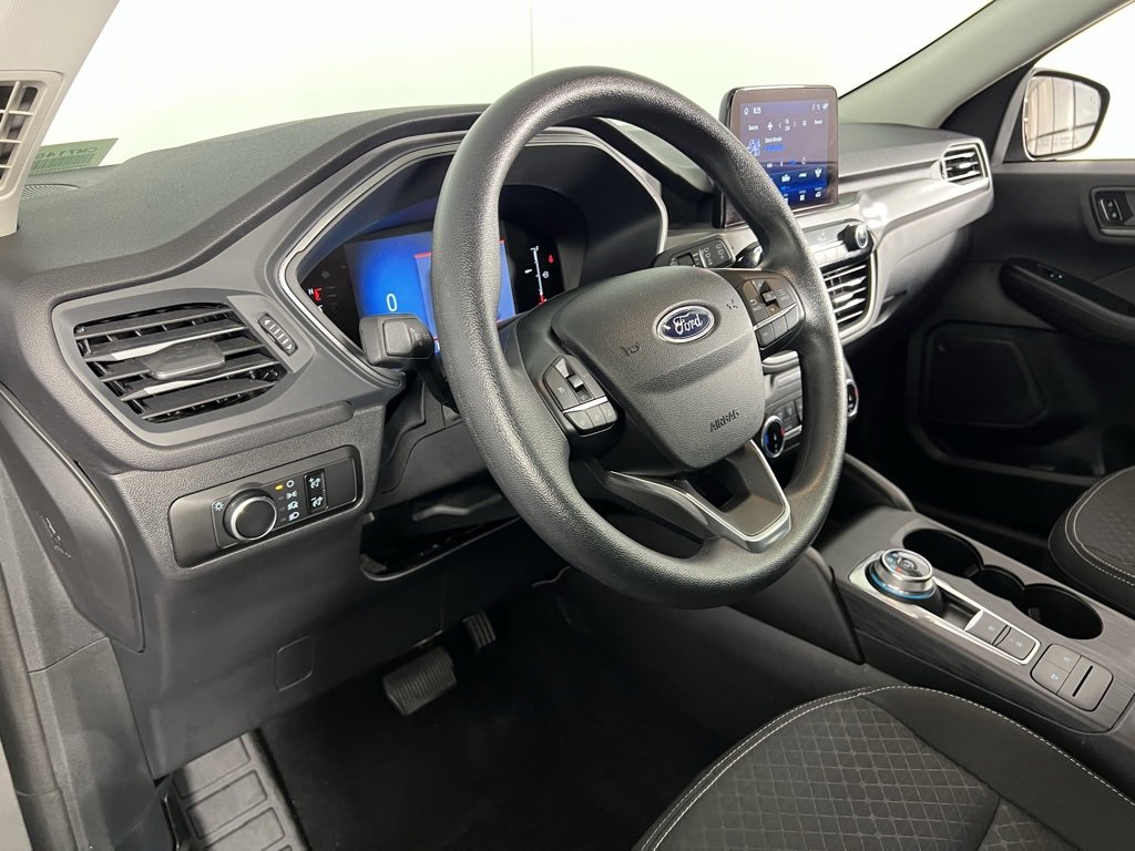 Used 2025 Ford Escape Active image 19
