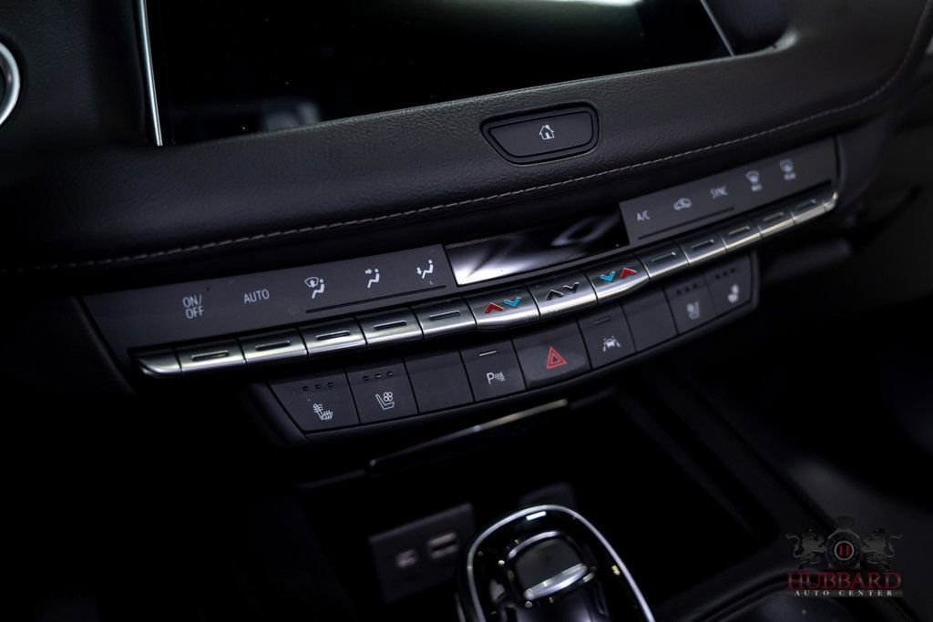 Used 2023 Cadillac XT4 Premium Luxury image 21
