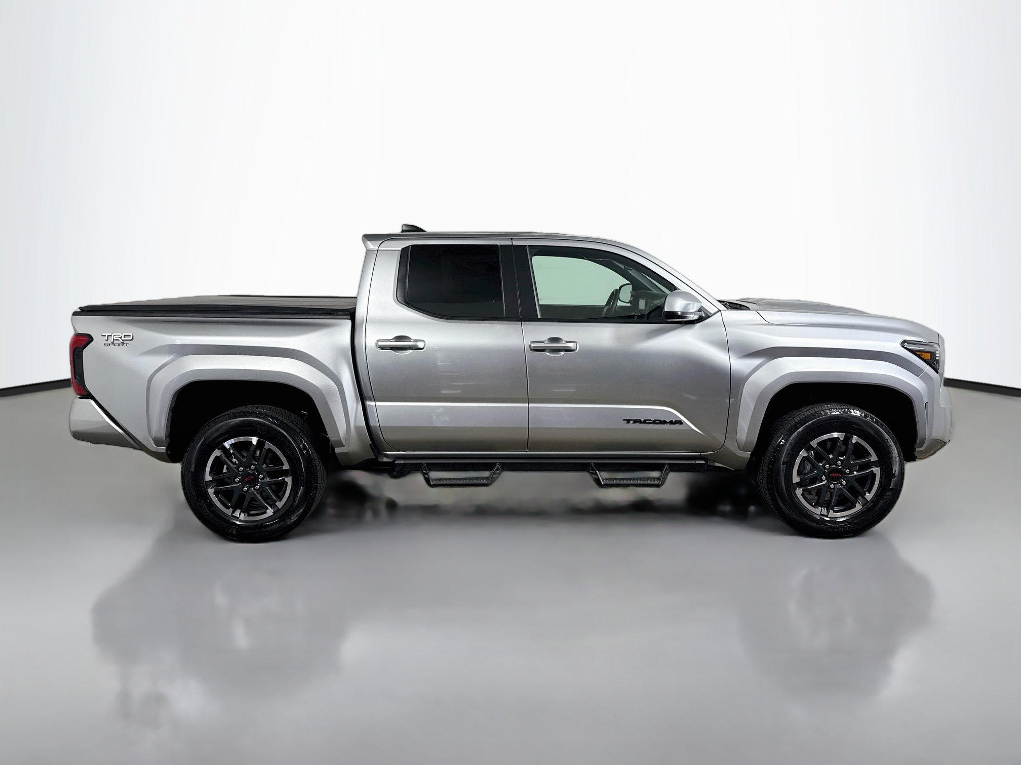 Certified 2025 Toyota Tacoma TRD Sport AWD/4WD image 7
