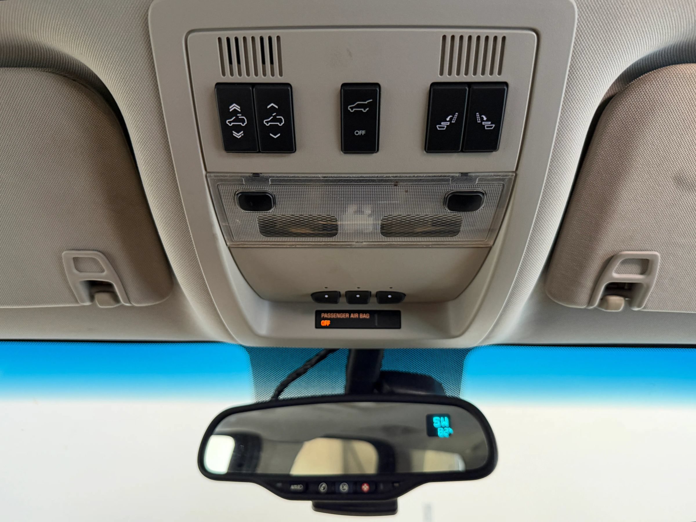 Used 2008 Cadillac Escalade AWD image 14