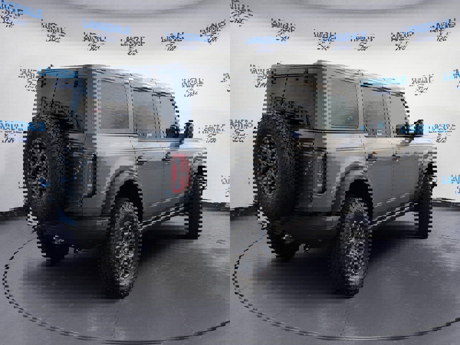 New 2025 Ford Bronco Badlands video 4