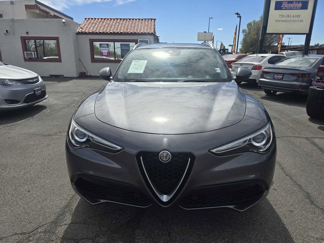 Used 2021 Alfa Romeo Stelvio Ti w/ Active Assist 2 Package TI image 4