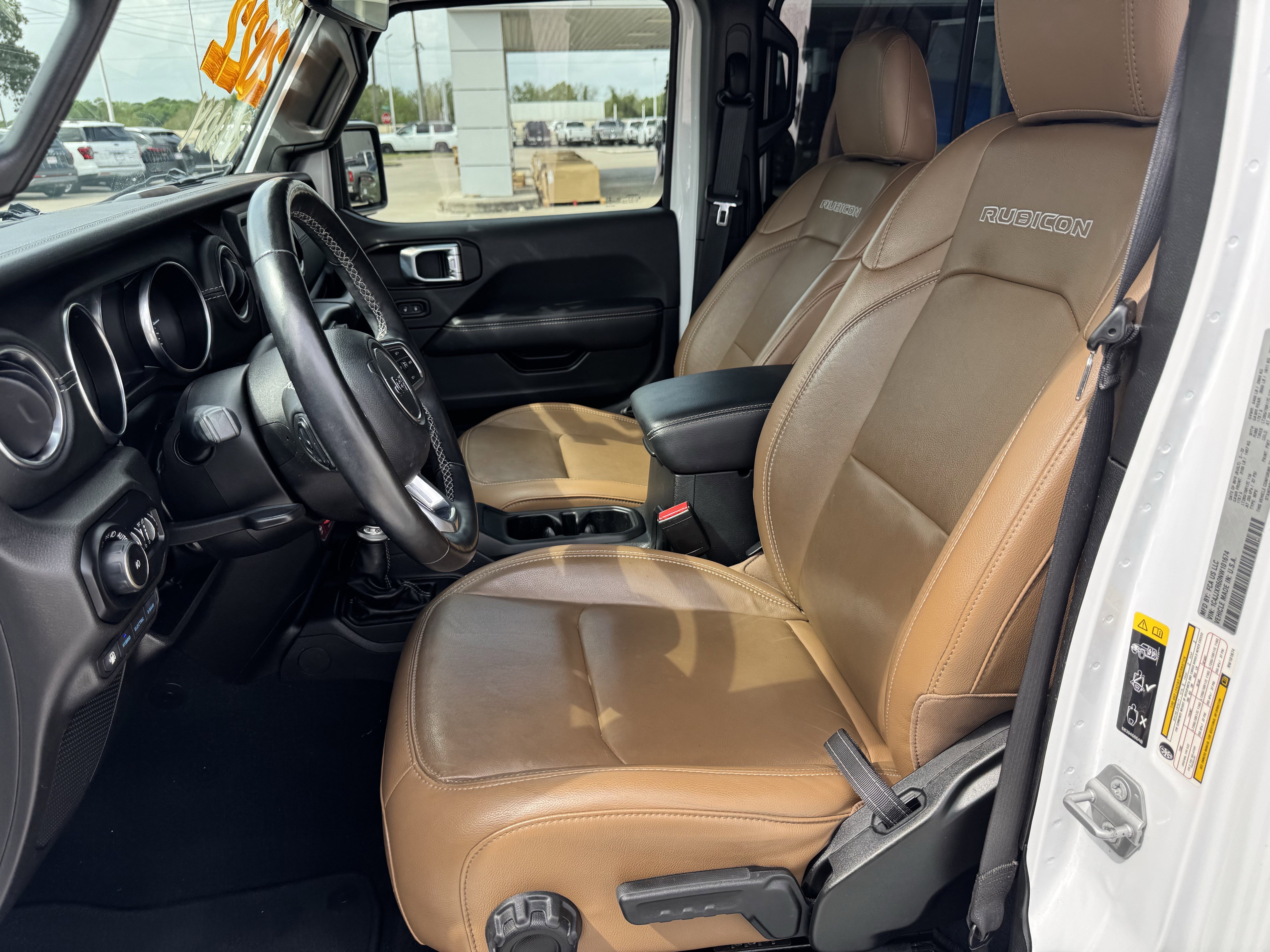 Used 2022 Jeep Wrangler Unlimited Rubicon 4xe w/ Cold Weather Group image 27