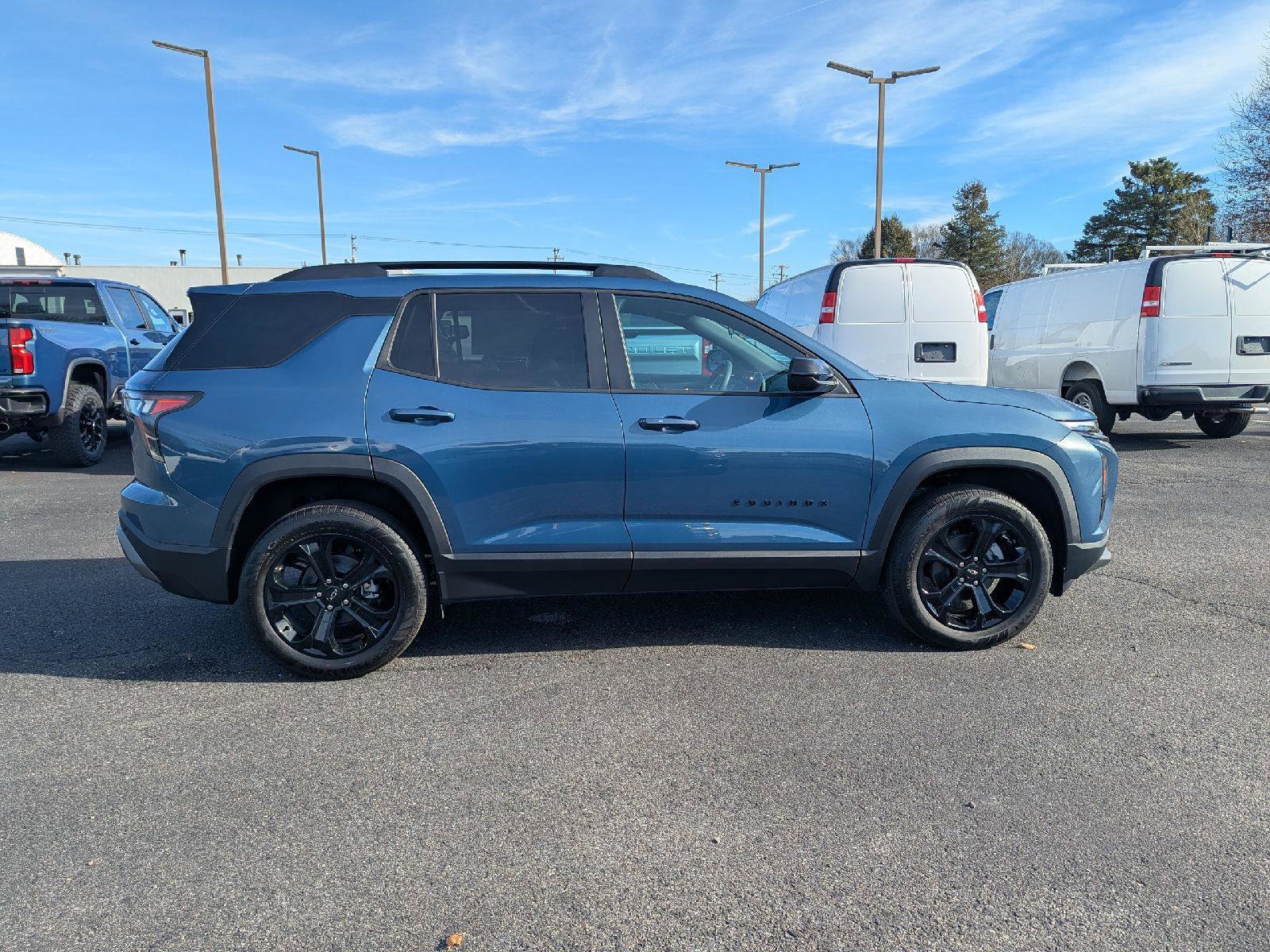New 2026 Chevrolet Equinox LT w/ Convenience Package II image 18