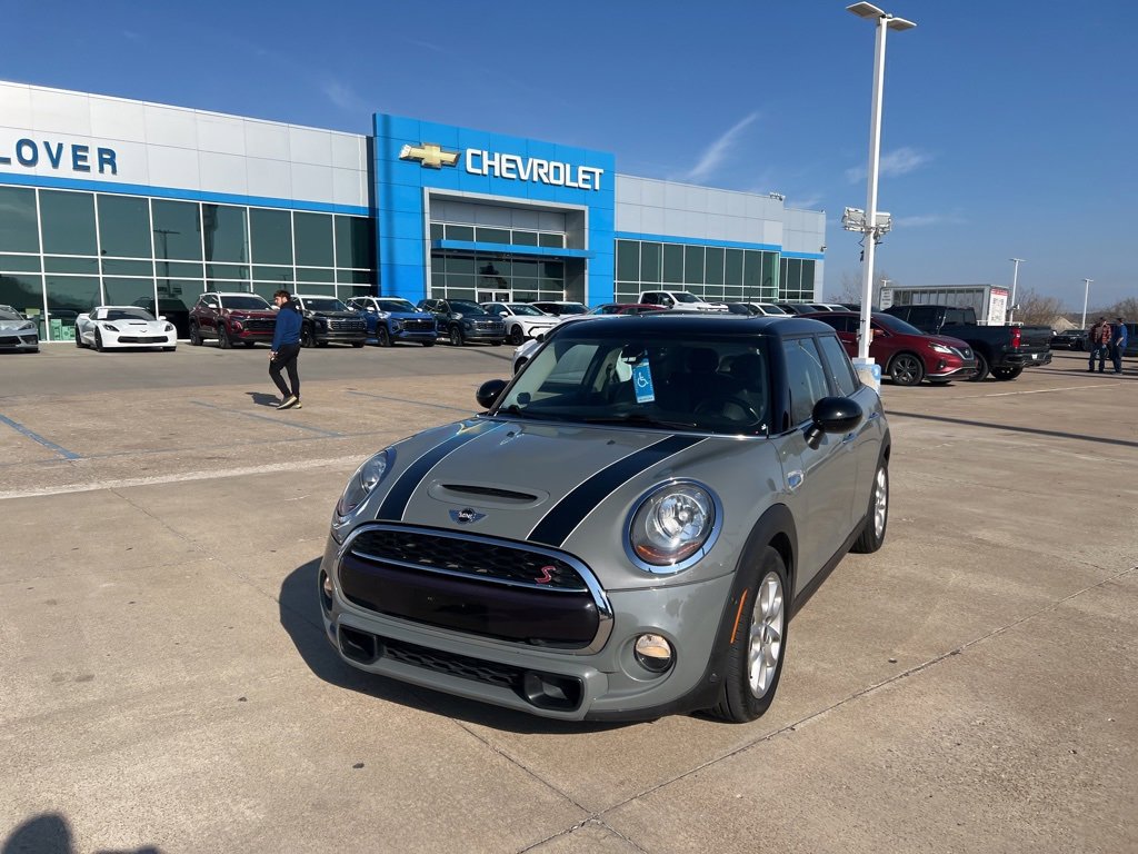 Used 2018 MINI Cooper S video 2