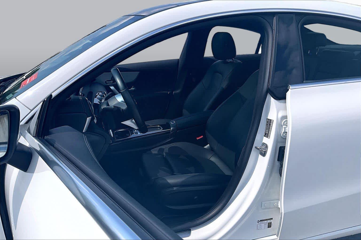 Used 2025 Mercedes-Benz CLA 250 4MATIC image 8