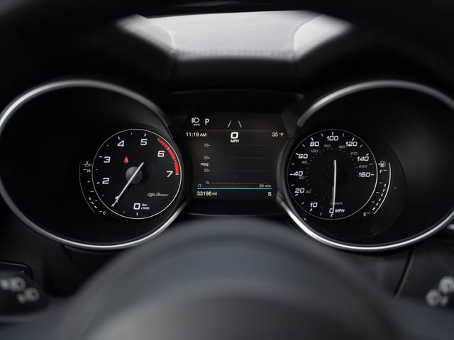 Used 2023 Alfa Romeo Stelvio Ti image 24