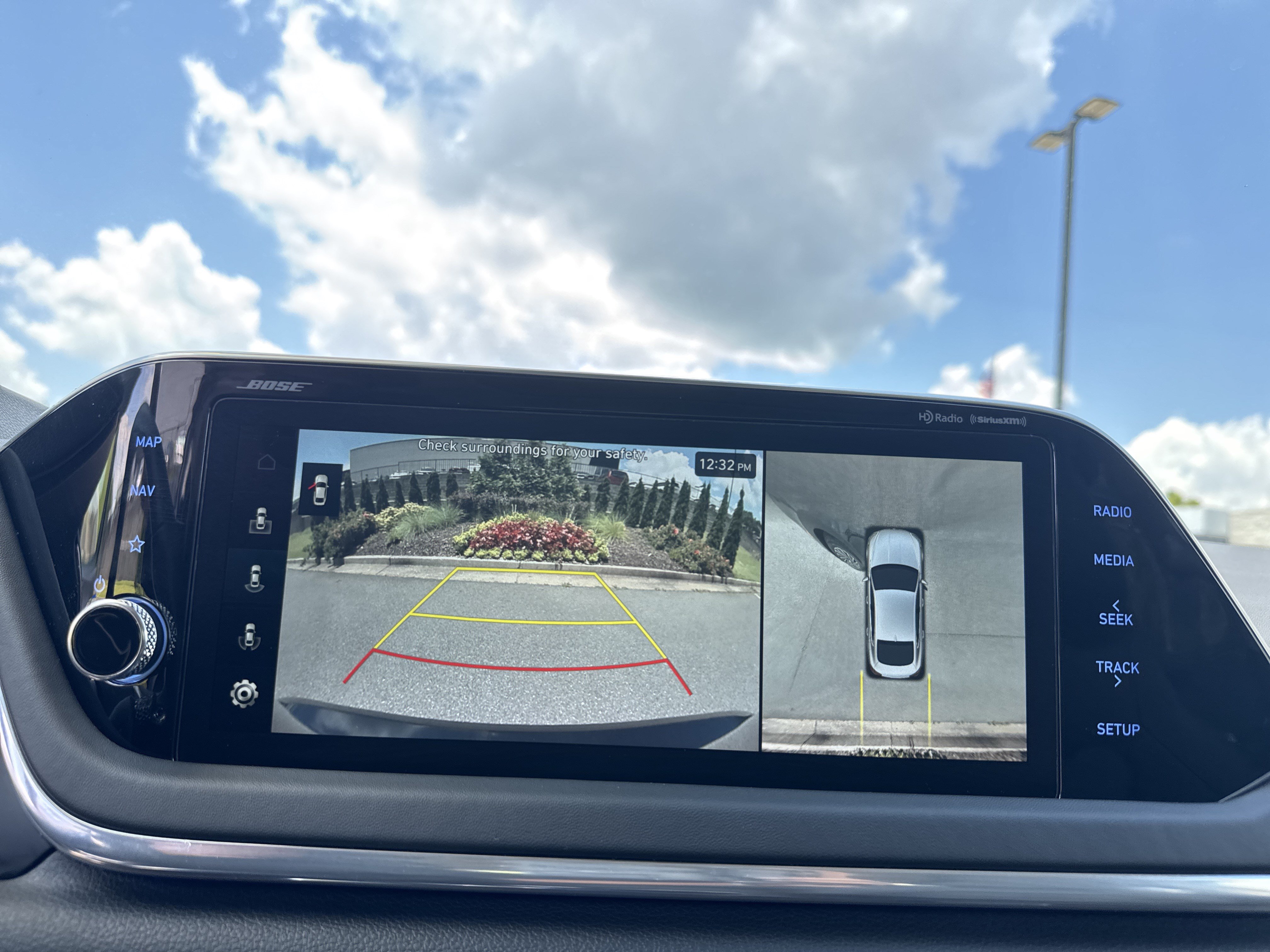 Used 2023 Hyundai Sonata Limited w/ Cargo Package FWD image 25