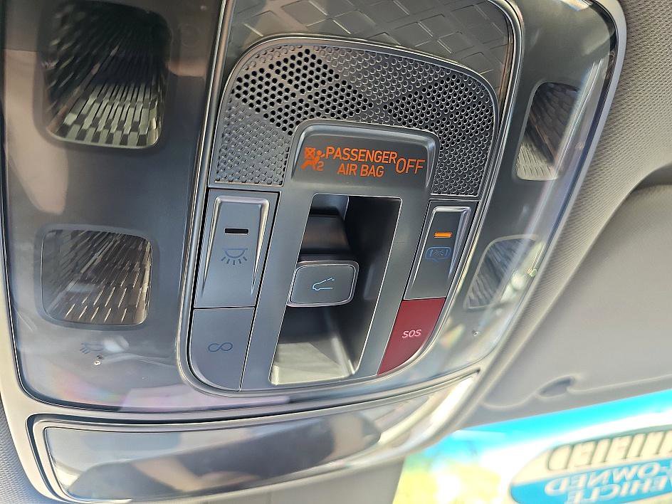 Used 2025 Genesis G80 2.5T Advanced image 29