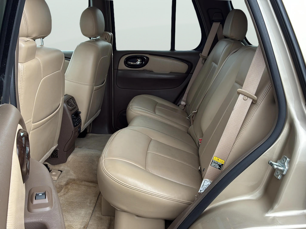 Used 2007 Buick Rainier CXL RWD image 11
