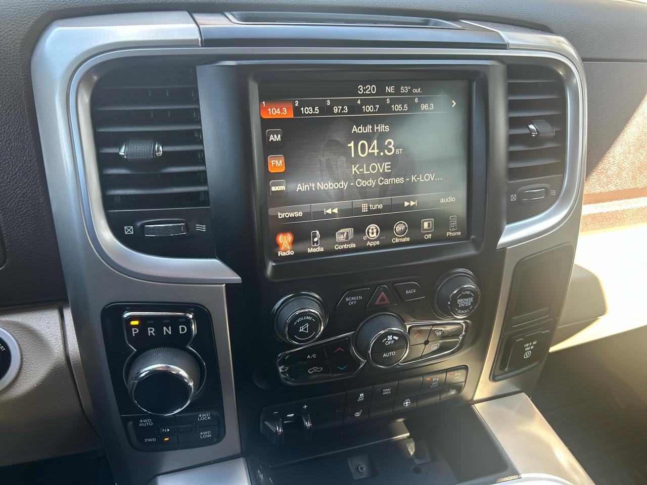 Used 2017 RAM 1500 Big Horn AWD/4WD image 19