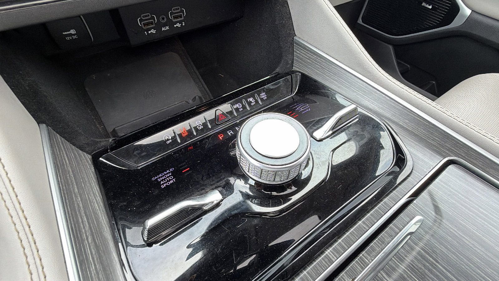 Used 2024 Jeep Wagoneer Series III w/ Premium Group I image 29
