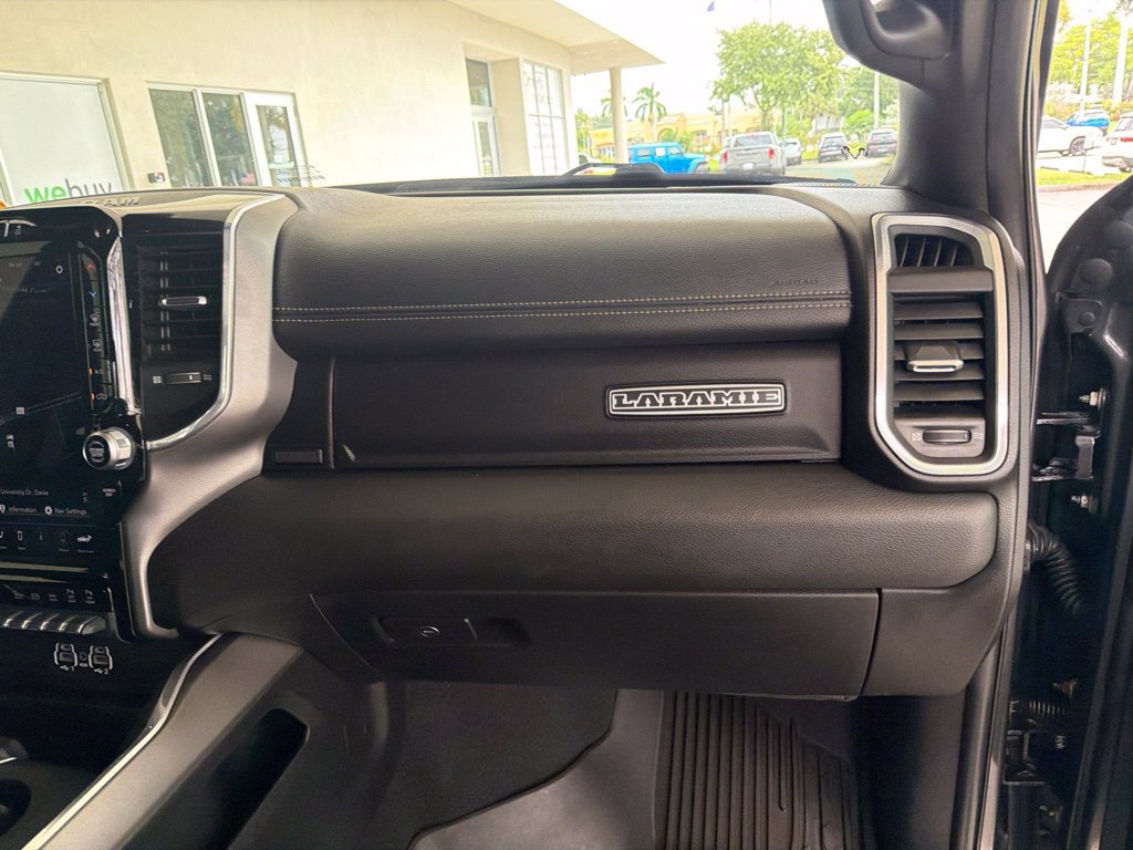 Used 2021 RAM 3500 Laramie w/ Max Tow Package AWD/4WD image 29