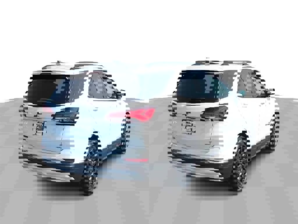 Certified 2023 Chevrolet Equinox RS w/ LPO, Floor Liner Package image 8