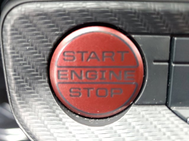 Used 2025 Ford Mustang Premium image 22