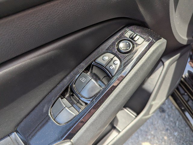Used 2023 Nissan Altima 2.5 SV FWD image 11