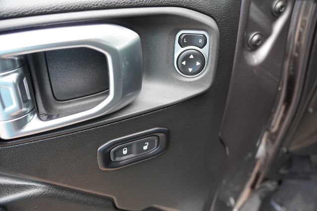 Certified 2025 Jeep Wrangler Unlimited Rubicon 4xe w/ Safety Group image 21