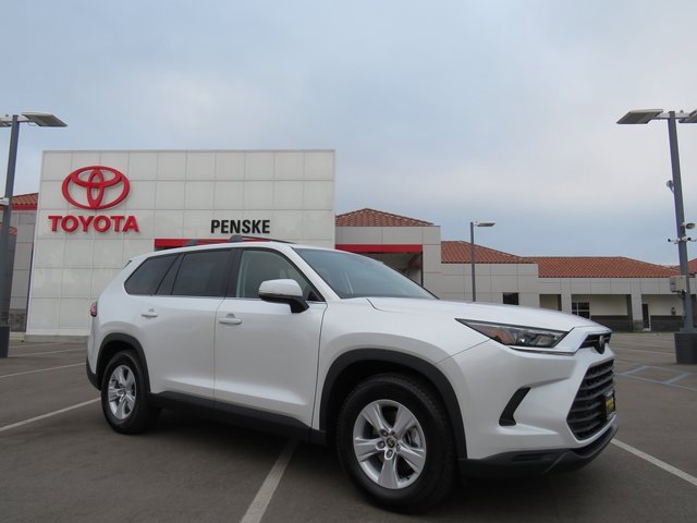 New 2026 Toyota Grand Highlander LE image 14