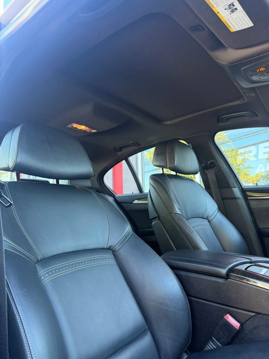 Used 2016 BMW 550i xDrive Sedan AWD/4WD image 17