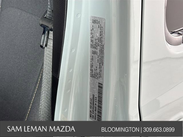 Used 2024 Jeep Wrangler Sahara image 29