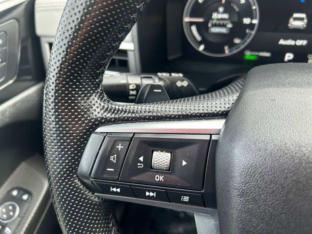 Used 2024 Mitsubishi Outlander SEL image 20