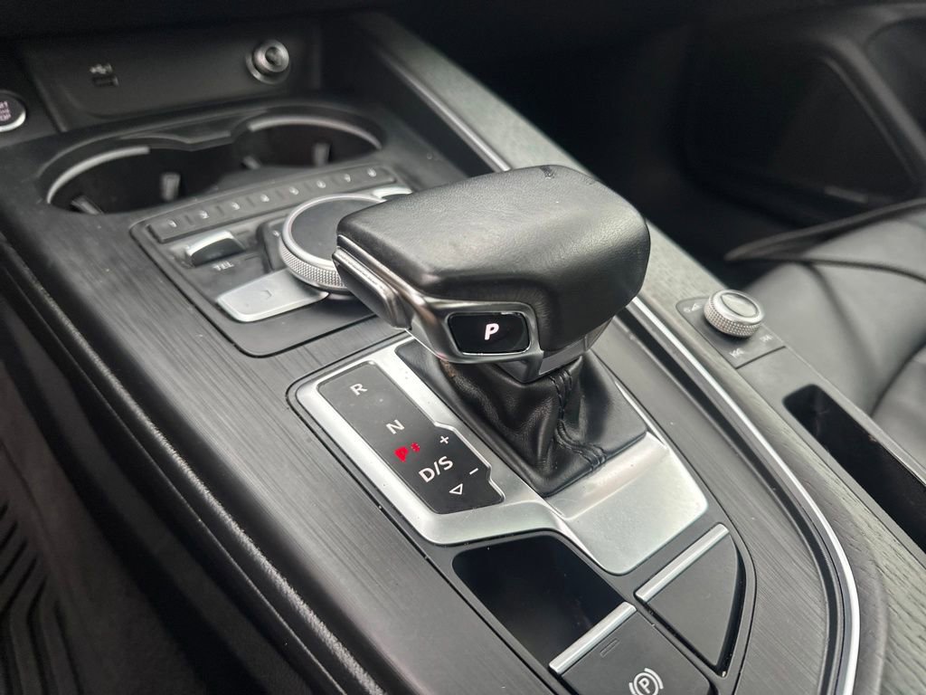 Used 2018 Audi A4 2.0T Ultra Premium Plus w/ Premium Plus Package image 17