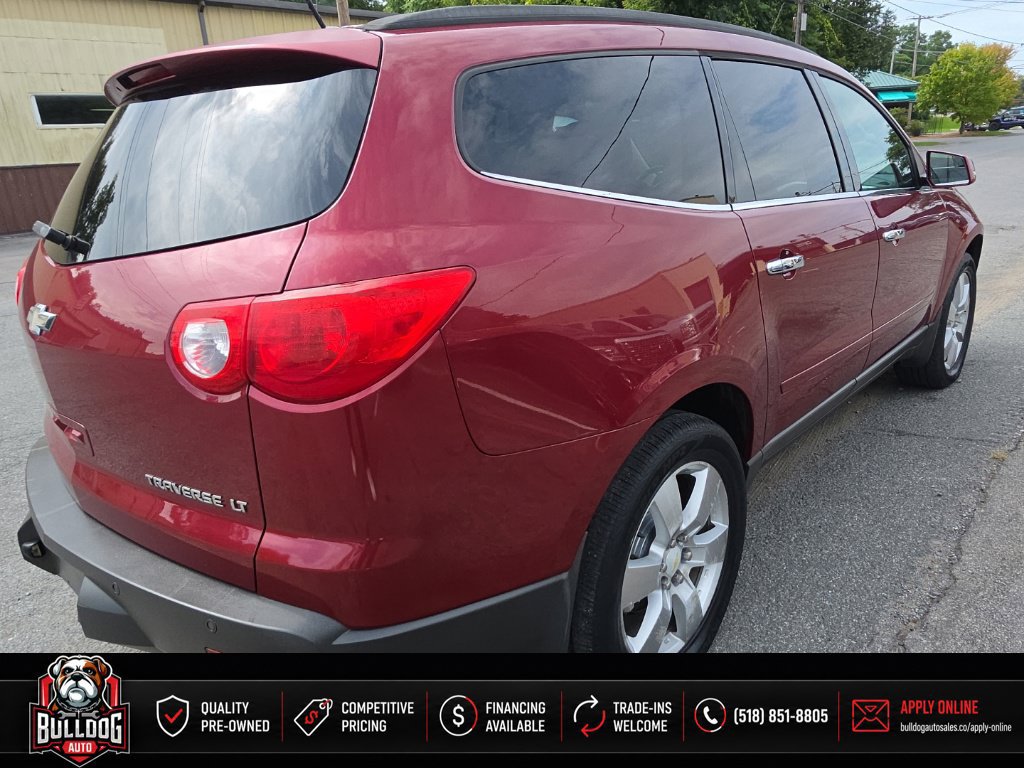 Used 2011 Chevrolet Traverse LT w/ Personal Connectivity Package AWD/4WD image 6