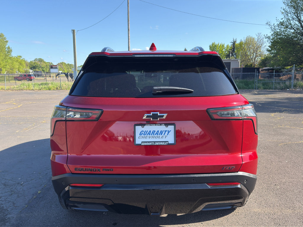 Used 2025 Chevrolet Equinox RS AWD/4WD image 22